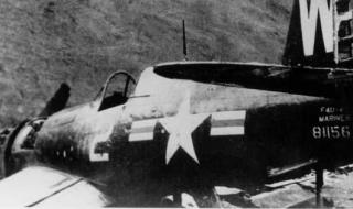 大量飞机残骸被挖出