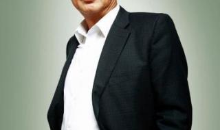 中国合伙人最后谁跟谁在一起了 中国合伙人片尾