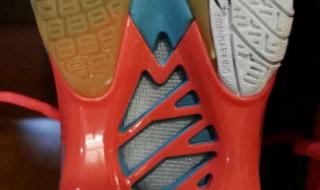 羽毛球拍babolat和yonex哪个好 babolat羽毛球拍