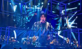 张信哲重庆演唱会文案 张信哲晒演唱会照片