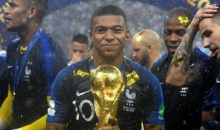 亚洲有哪些国家历史上获得过世界杯冠军的 历史上有哪几个人在身为球员和教练分别获得过世界杯冠军